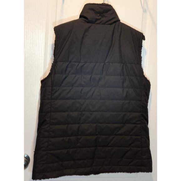 The North Face reversible vest black M/L puffer fleece unisex see measurements - Picture 2 of 8